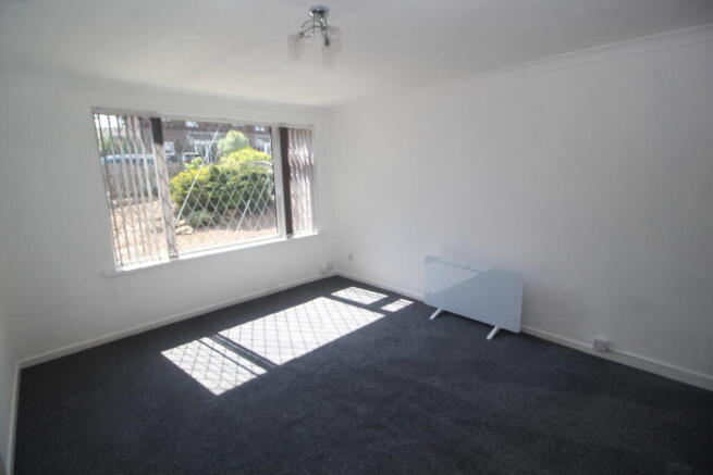 3 bed Town House for sale Image 4