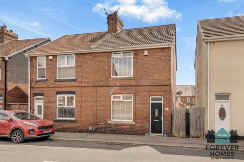Queens Road, Cudworth, S72