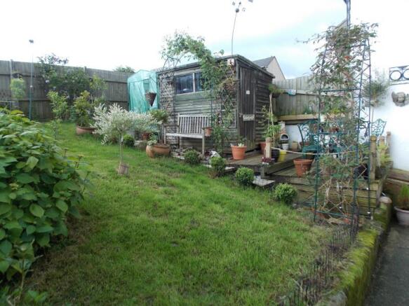 FOR SALE PL15 8LQ