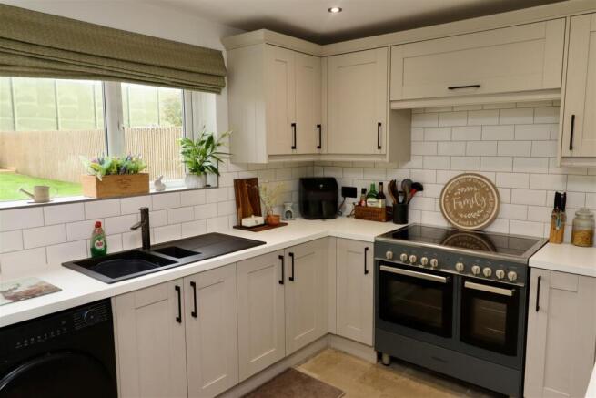 3 bed End of Terrace for sale Image 8