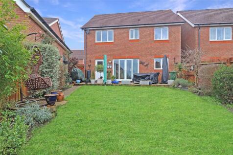 Hughes Gardens, Bideford, Devon, EX39