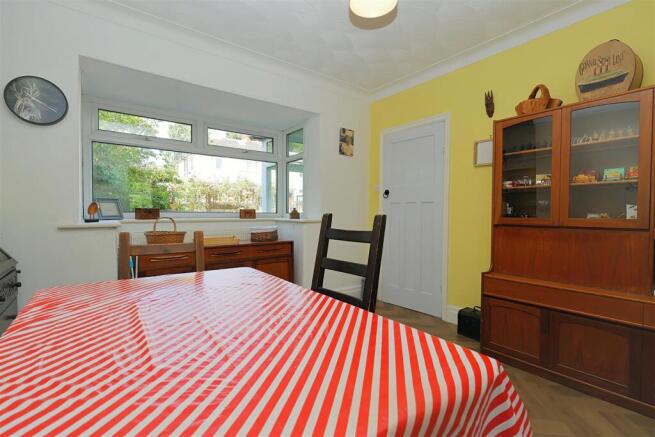 3 bed Semi-Detached for sale Image 5