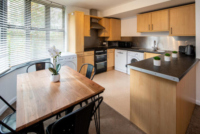 Hope Court Flat 3 kitchen 1