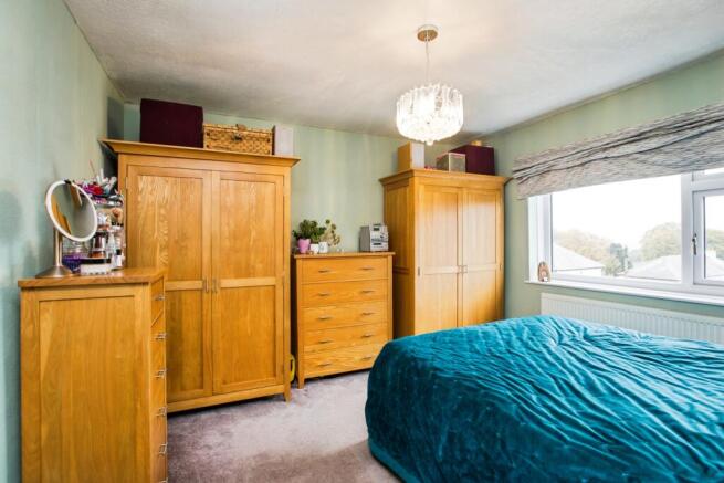 3 bed Semi-Detached for sale Image 8