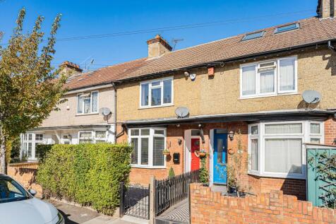Walford Road, Uxbridge, UB8