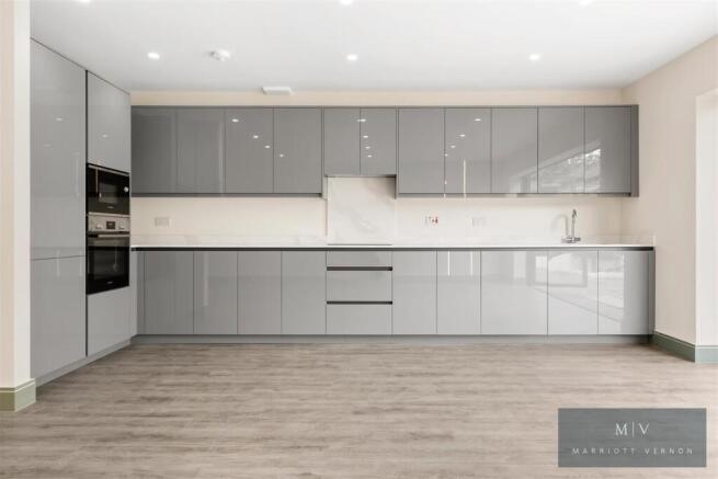 Croydon Road 76A MV-3.jpg