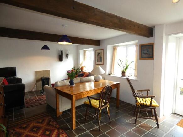 3 bed Detached for sale Image 5