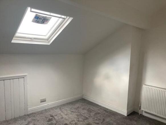 4 bed Terraced to rent Image 11