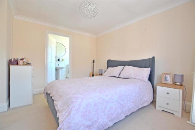 bedroom 1 b.jpg