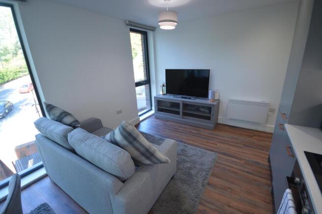 1 bed Flat to rent Image 5