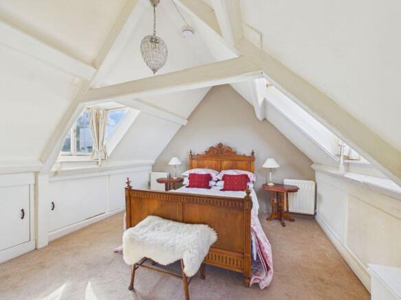 2 bed Cottage for sale Image 10