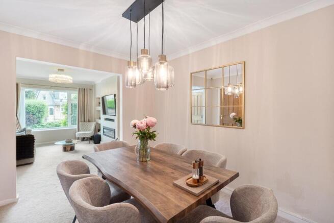 3 bed Semi-Detached for sale Image 4