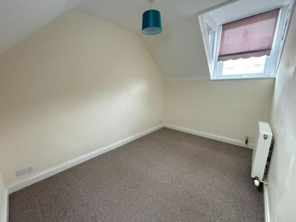 2 bed Flat to rent Image 8