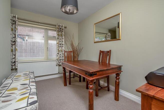GROUND FLOOR BEDROOM 3/DINING ROOM