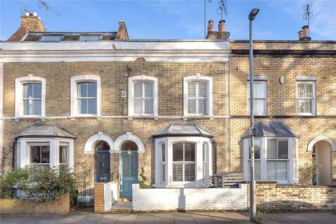 Dyers Lane, London, SW15