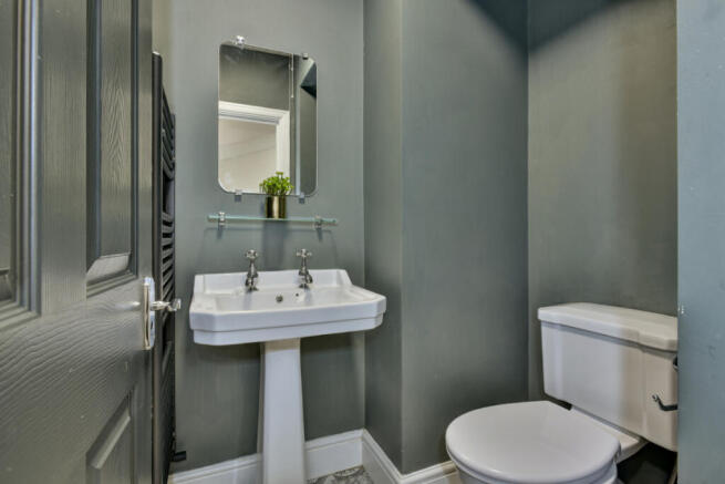 8WE Bathroom