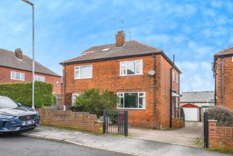 Westmoor Rise, Bramley, Leeds, West Yorkshire, LS13