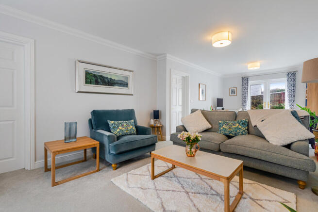 A12 - 6 Tuckers Brook, Modbury - 260122