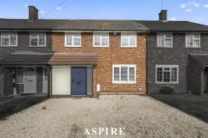 35, Knights Way, Brentwood CM13 2BA