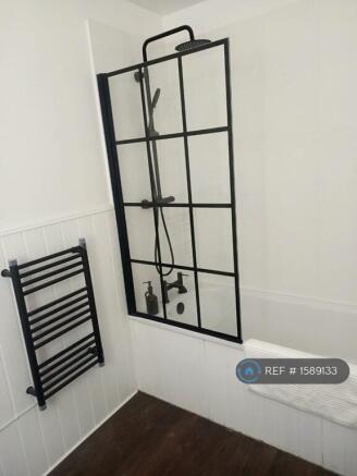 1 bed Flat to rent Image 7