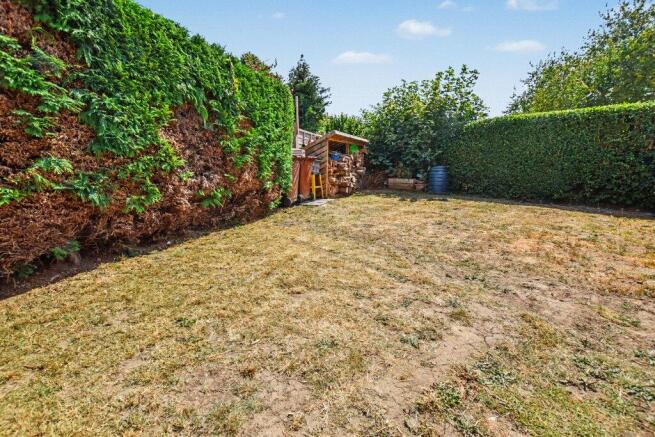 3 bed Semi-Detached for sale Image 8