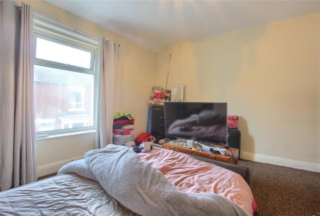 2 bed Terraced for sale Image 5