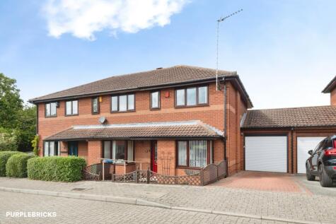 Forrabury Avenue, Bradwell Common, Milton Keynes, MK13