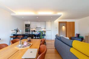 23, 130, Barlby Road, London W10 6DR