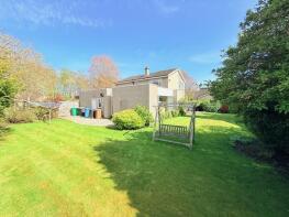 37, Raith Drive, Kirkcaldy KY2 5NP