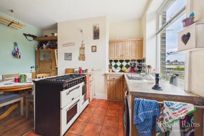 2 bed Terraced for sale Image 6
