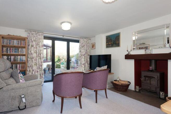 FAMILY DINING ROOM