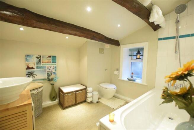 HOUSE BATHROOM