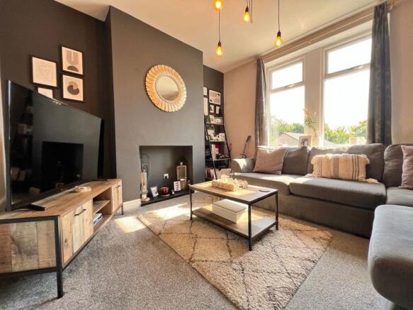 2 bed Terraced for sale Image 7
