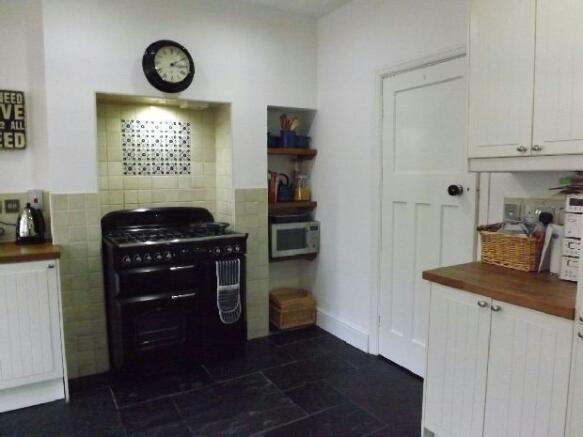 Kitchen Pic 2