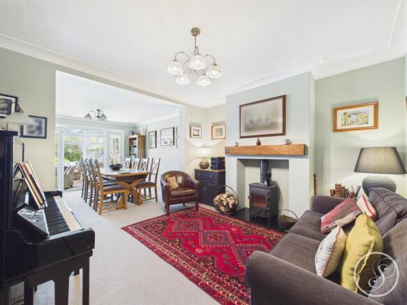 SECOND SITTING ROOM/ DINING ROOM