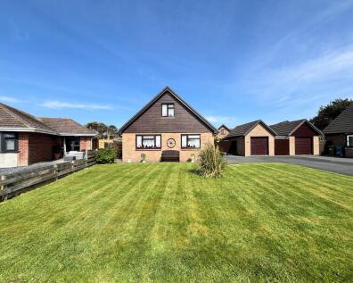 1 Ynys Enlli, Ffordd Gwynedd, Tywyn, Gwynedd, LL36