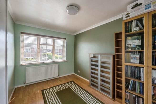 3 bed Semi-Detached for sale Image 11