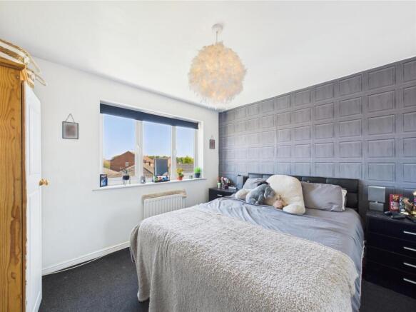 Bedroom: