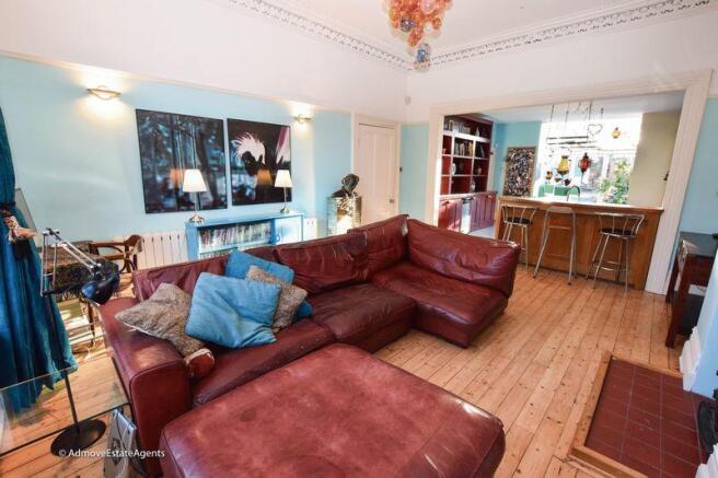 2 Brook Road