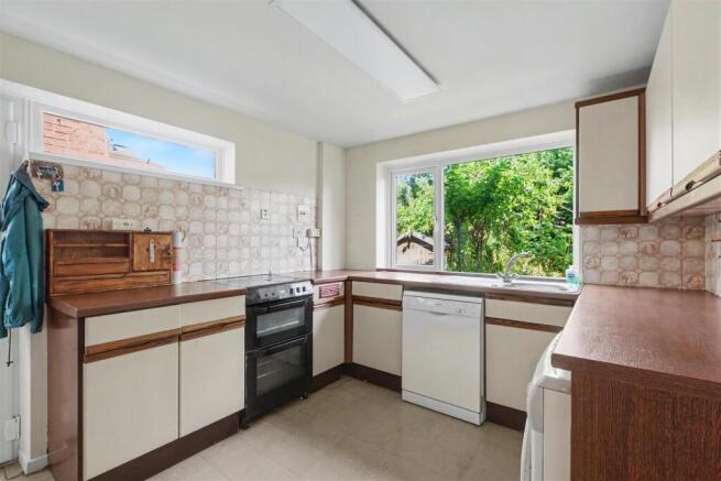 Kitchen_1.jpeg
