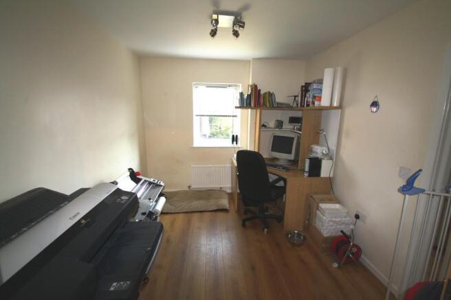 Photo 8