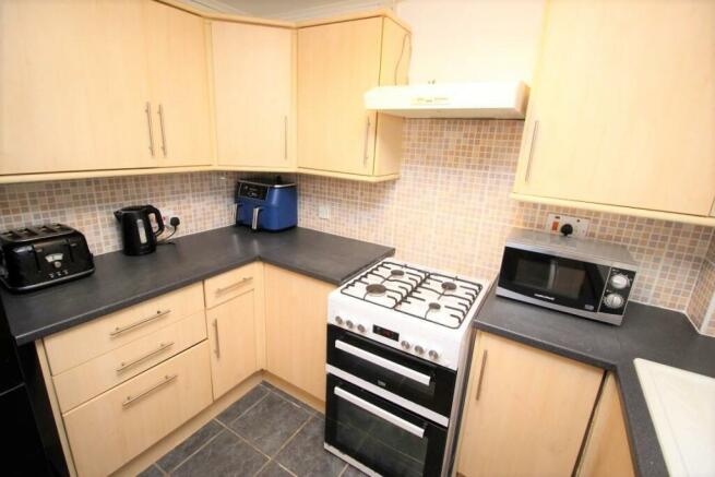 Kitchen 1.JPG