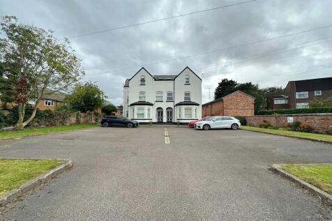 Roebuck Lane, Sale, M33