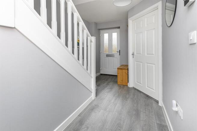 3 bed Detached for sale Image 5