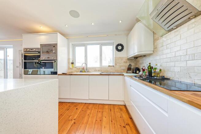 Kitchen/breakfast ro