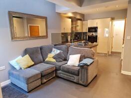 256, Heeley Road, Birmingham B29 6EN