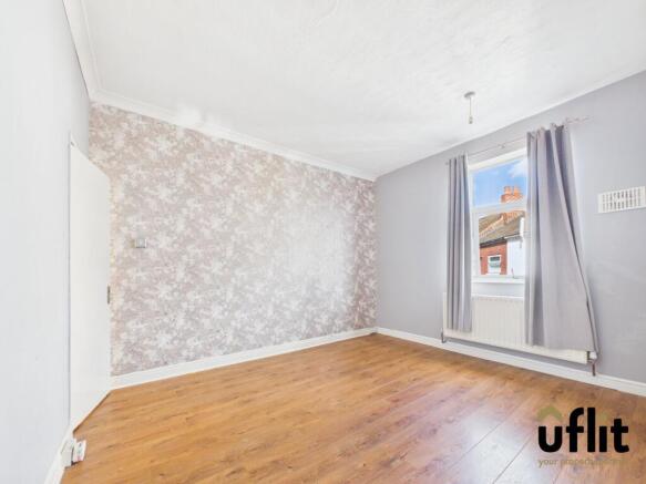 2 bed Terraced for sale Image 11