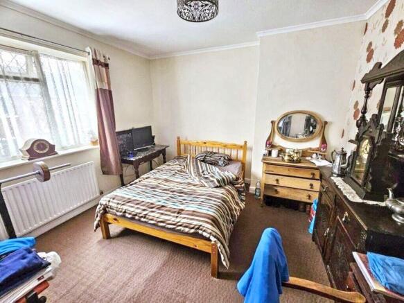 2 bed Terraced for sale Image 4