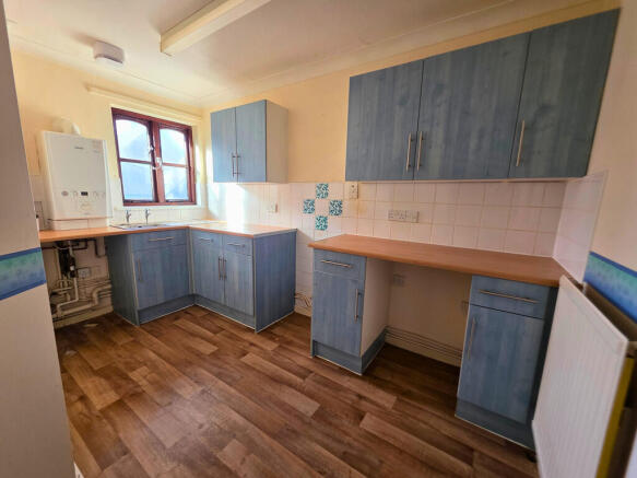 f0f3b8bc-994f-486...