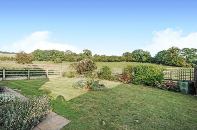 4 Milk Hall Barns - 
